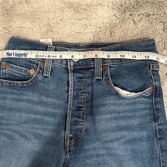 Levi’s Ribcage Straight Ankle Jeans | Medium Wash | Sz 25 | EUC - Picture 8 of 10